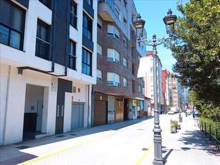 Autoparkplatz Poeta manfer de la llera Autoparkplatz Poeta manfer de la llera