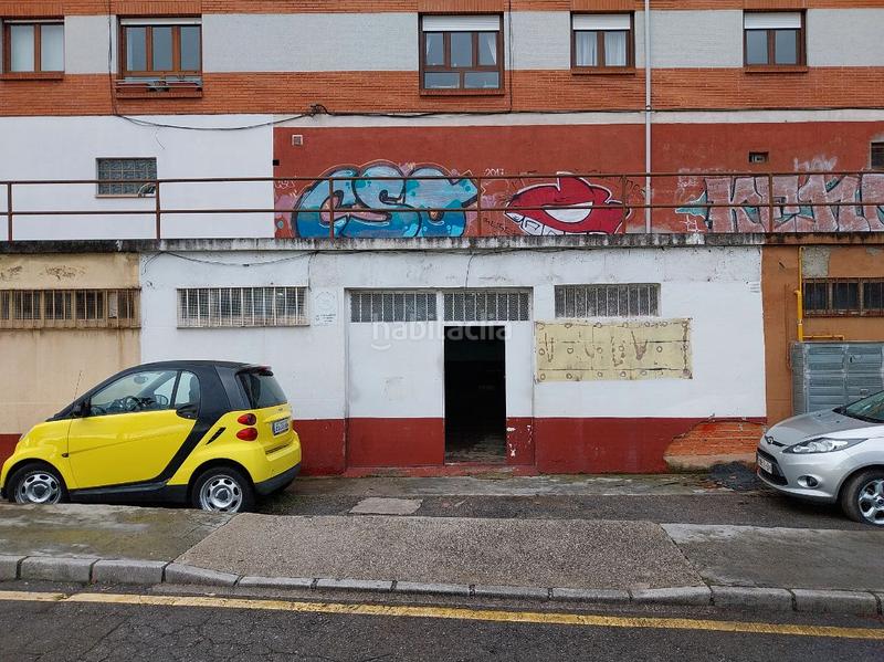 Foto c4de74b3-ba08-4a54-b47b-2044328ea31f. Local comercial en Huca - La Cadellada Oviedo Foto c4de74b3-ba08-4a54-b47b-2044328ea31f. Local comercial en Huca - La Cadellada Oviedo