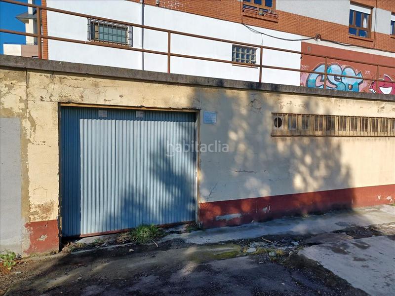 Foto 614c0a5b-1803-4a41-8306-23185a7cb7d0. Locale commerciale in Huca - La Cadellada Oviedo Foto 614c0a5b-1803-4a41-8306-23185a7cb7d0. Locale commerciale in Huca - La Cadellada Oviedo