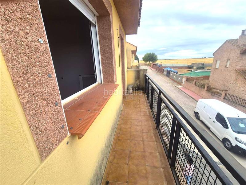 Foto ce409059-b399-4e87-92c0-876c63ba4f9e. Casa adossada amb aparcament a Hormigos Foto ce409059-b399-4e87-92c0-876c63ba4f9e. Casa adossada amb aparcament a Hormigos