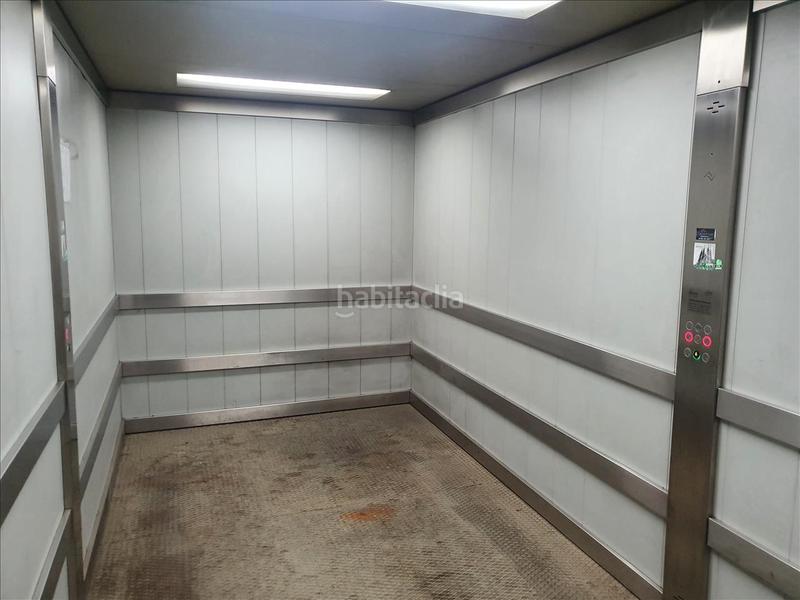 Foto f133e19d-de5f-4dab-93db-3a0e8756157f. Aparcament cotxe a Centre Sant Boi de Llobregat Foto f133e19d-de5f-4dab-93db-3a0e8756157f. Aparcament cotxe a Centre Sant Boi de Llobregat