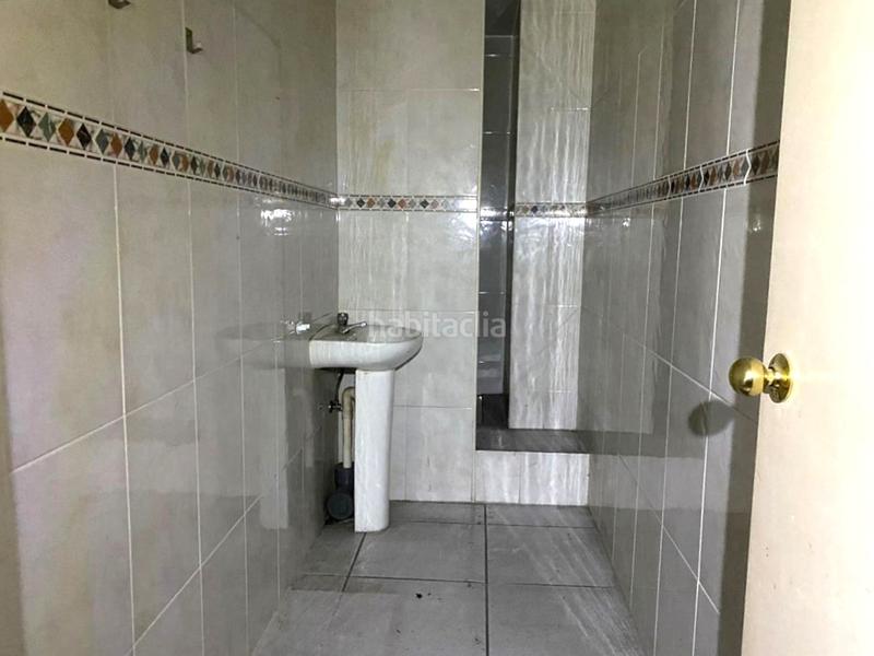 Foto e6f8227b-d8f3-46a1-8ce1-2ad872fe9f60. Locale commerciale in Plaça Catalunya Manresa Foto e6f8227b-d8f3-46a1-8ce1-2ad872fe9f60. Locale commerciale in Plaça Catalunya Manresa