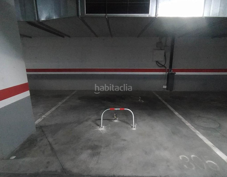 Foto 4d931444-7a18-40da-8de8-4f91db02b02e. Parking voiture dans Valdepelayo-Montepinos-Arroyo Culebro Leganés Foto 4d931444-7a18-40da-8de8-4f91db02b02e. Parking voiture dans Valdepelayo-Montepinos-Arroyo Culebro Leganés