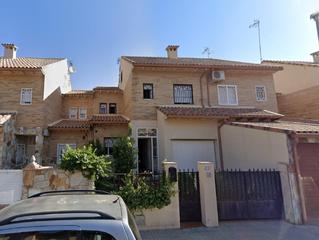 House  Jacinto benavente House  Jacinto benavente