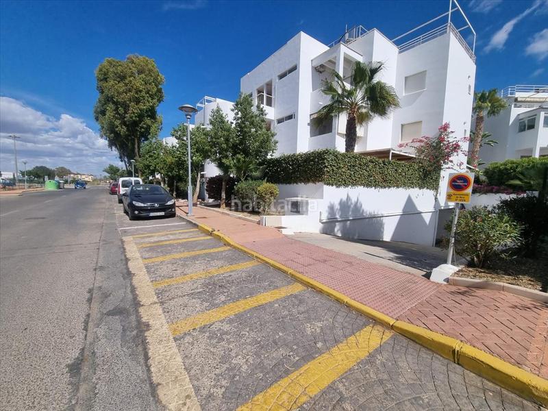 Foto cbd13281-2f49-4a1f-90e3-f0afe8bf67dd. Aparcament cotxe a Puerto Rey Vera Foto cbd13281-2f49-4a1f-90e3-f0afe8bf67dd. Aparcament cotxe a Puerto Rey Vera