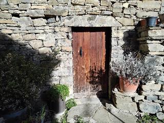 House  Barrionuevo ag asin broto House  Barrionuevo ag asin broto