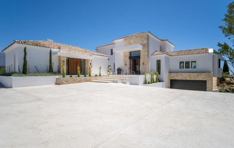 Foto 3f220d4f-3648-48d2-a62c-d87beb89eaf2. Chalet mit parking pool in La Quinta Benahavís Foto 3f220d4f-3648-48d2-a62c-d87beb89eaf2. Chalet mit parking pool in La Quinta Benahavís