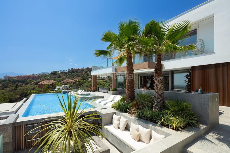 Foto 036bca32-c6bb-4fe7-939d-bbc98465ce9e. Chalet mit parking pool in La Quinta Benahavís Foto 036bca32-c6bb-4fe7-939d-bbc98465ce9e. Chalet mit parking pool in La Quinta Benahavís