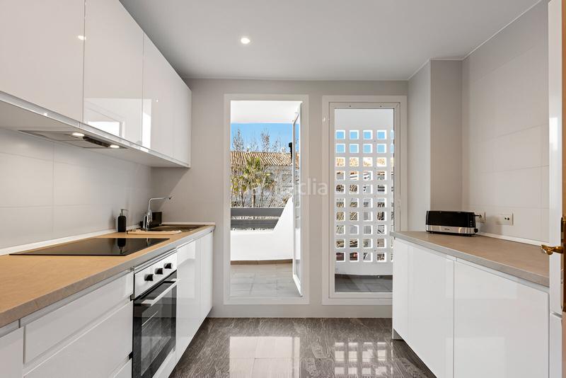 Foto 3b6dfa2f-f4c6-4025-a2ab-28a829543034. Appartement mit parking pool in La Concha - Resina Golf Estepona Foto 3b6dfa2f-f4c6-4025-a2ab-28a829543034. Appartement mit parking pool in La Concha - Resina Golf Estepona