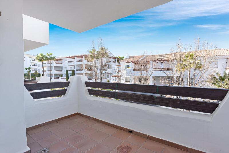 Foto 97c02383-f174-4cb8-a326-84946ca65186. Appartement mit parking pool in La Concha - Resina Golf Estepona Foto 97c02383-f174-4cb8-a326-84946ca65186. Appartement mit parking pool in La Concha - Resina Golf Estepona
