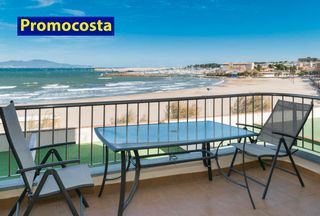 Apartamento Avinguda riells. En primera linea de la playa Apartamento Avinguda riells. En primera linea de la playa