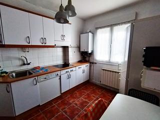 Appartement à Villarcayo de Merindad de Castilla la Vieja. Se vende piso en villarcayo reformado disponible también en alqu Appartement à Villarcayo de Merindad de Castilla la Vieja. Se vende piso en villarcayo reformado disponible también en alqu