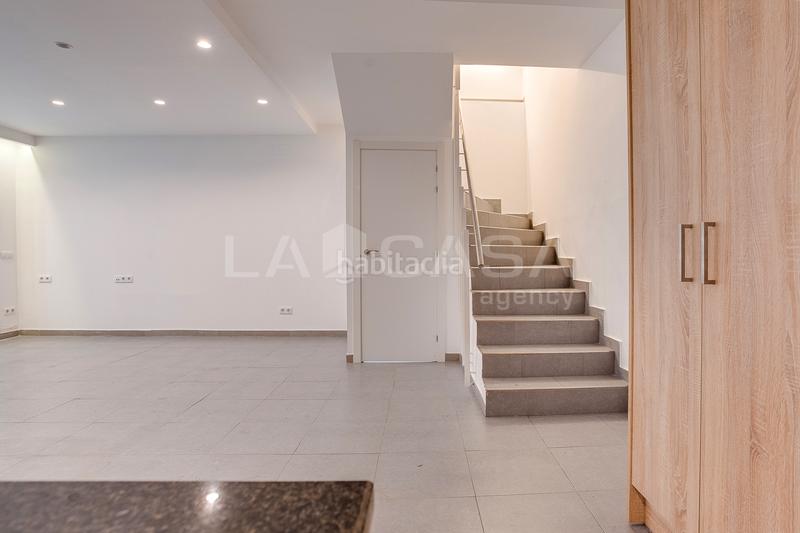 Foto b73e5a23-bec4-4179-a2ee-979d199e19bc. Local commercial dans Sagrada Família Barcelona Foto b73e5a23-bec4-4179-a2ee-979d199e19bc. Local commercial dans Sagrada Família Barcelona