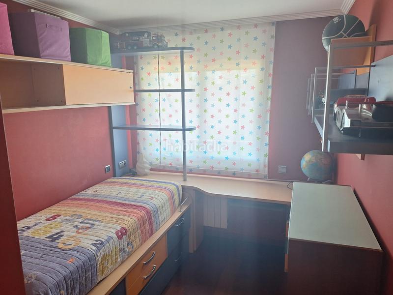 Foto d1d34884-96ac-436a-81ba-13217054ea94. Duplex with heating parking in Centre Santa Coloma de Gramenet Foto d1d34884-96ac-436a-81ba-13217054ea94. Duplex with heating parking in Centre Santa Coloma de Gramenet