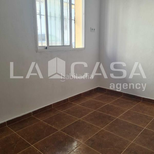 Foto ef495f44-aa08-4e7e-a732-59285ae8f6a0. Casa a Pescadores - Saladillo Algeciras Foto ef495f44-aa08-4e7e-a732-59285ae8f6a0. Casa a Pescadores - Saladillo Algeciras