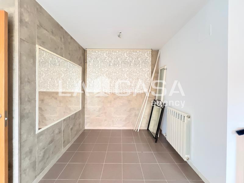 Foto 55e7a2e6-e9d4-4dd4-abc0-3e238cbe8c97. Piano terra in La Catalana Sant Adrià de Besòs Foto 55e7a2e6-e9d4-4dd4-abc0-3e238cbe8c97. Piano terra in La Catalana Sant Adrià de Besòs