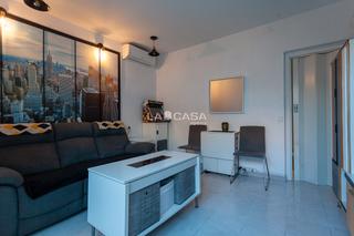 Dachwohnung  Calle enric morera d'. Excelente piso en hospitalet! Dachwohnung  Calle enric morera d'. Excelente piso en hospitalet!