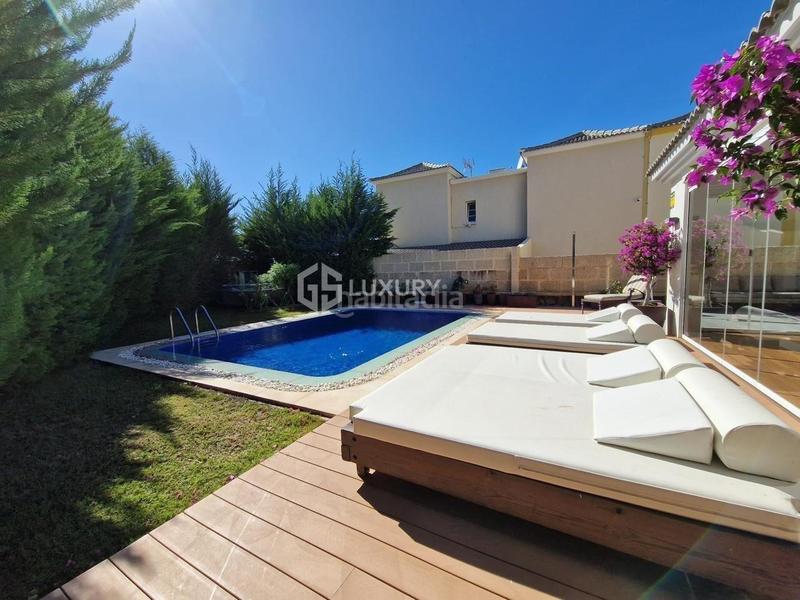 Foto f4bf5b37-da89-4f55-a899-2498eb4dcf12. Chalet villa en el madroñal costa en Playa Fañabé Alto Adeje Foto f4bf5b37-da89-4f55-a899-2498eb4dcf12. Chalet villa en el madroñal costa en Playa Fañabé Alto Adeje