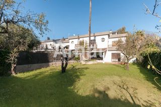 Affitto Casa a schiera in Centre. Propiedad única en zona muy exclusiva Affitto Casa a schiera in Centre. Propiedad única en zona muy exclusiva