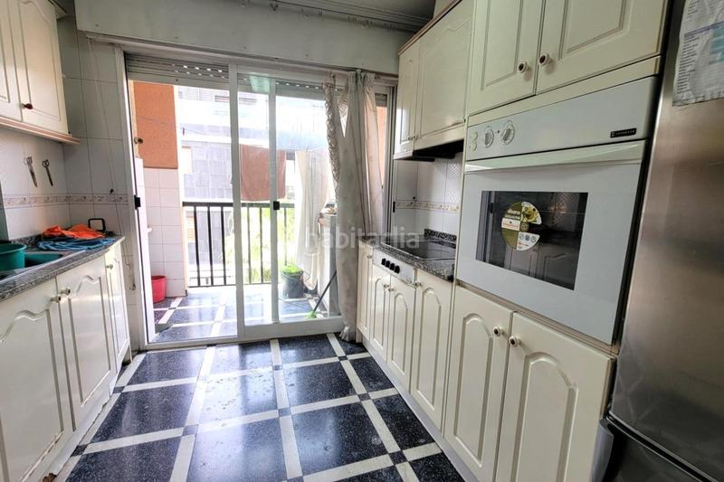 Foto 2048b950-84e0-4f81-afe8-7aad35d309b4. Piccolo appartamento in calle ramon gallud 70 in Centro - Muelle Pesquero Torrevieja Foto 2048b950-84e0-4f81-afe8-7aad35d309b4. Piccolo appartamento in calle ramon gallud 70 in Centro - Muelle Pesquero Torrevieja