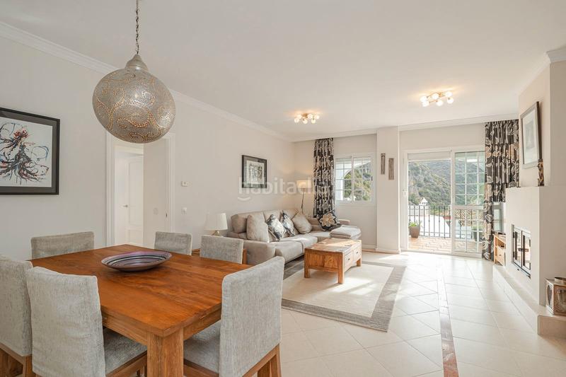 Foto a77f16c1-5b34-4460-b7bd-6fc52ab9da86. Dúplex en calle granada 8 ático en venta en calle granada benahavis en Benahavís Foto a77f16c1-5b34-4460-b7bd-6fc52ab9da86. Dúplex en calle granada 8 ático en venta en calle granada benahavis en Benahavís