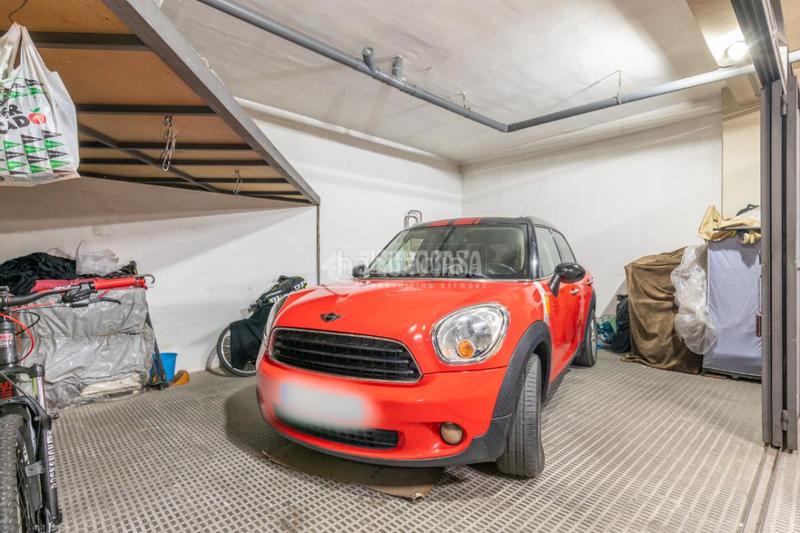 Foto 47c9c4de-7386-4b60-869c-70eeb50bf84b. Autoparkplatz in Garrido Norte Salamanca Foto 47c9c4de-7386-4b60-869c-70eeb50bf84b. Autoparkplatz in Garrido Norte Salamanca