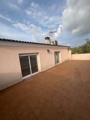 Rent Semi detached house in Olèrdola. Espectacular garatge o per magatzem!!! Rent Semi detached house in Olèrdola. Espectacular garatge o per magatzem!!!