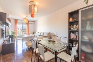 Appartement  Calle del ferrocarril 1. Gran piso con garaje y trastero Appartement  Calle del ferrocarril 1. Gran piso con garaje y trastero