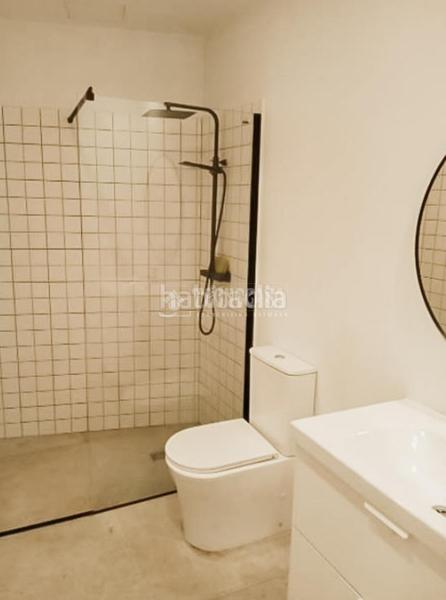 Foto c651ebd2-f700-41c3-b0ca-54e37bbcf7f2. Local comercial  en venta en Buena Vista Madrid Foto c651ebd2-f700-41c3-b0ca-54e37bbcf7f2. Local comercial  en venta en Buena Vista Madrid