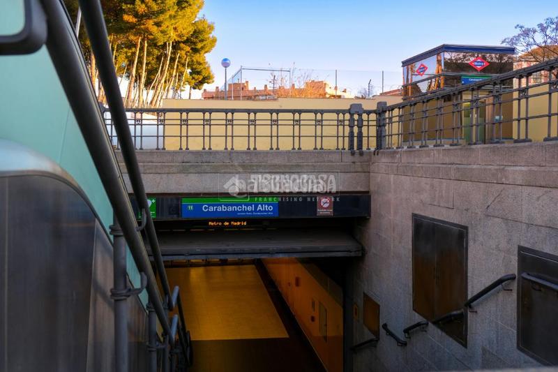 Foto ec0172cb-5230-4c36-8f3d-5d748c954656. Local comercial  en venta en Buena Vista Madrid Foto ec0172cb-5230-4c36-8f3d-5d748c954656. Local comercial  en venta en Buena Vista Madrid