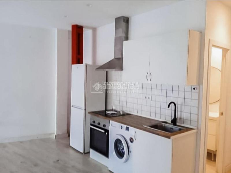 Foto f4e2d246-9411-4b01-9a74-6c9cdef86e6f. Local comercial  en venta en Buena Vista Madrid Foto f4e2d246-9411-4b01-9a74-6c9cdef86e6f. Local comercial  en venta en Buena Vista Madrid