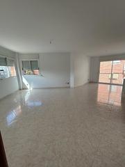 Affitto Appartamento in Peramàs. Alquiler en semi centro Affitto Appartamento in Peramàs. Alquiler en semi centro