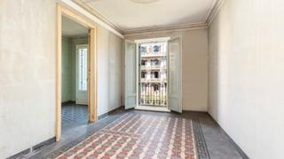Apartament a Dreta de l´Eixample. Piso pasante con encanto original en el corazón de eixample Apartament a Dreta de l´Eixample. Piso pasante con encanto original en el corazón de eixample