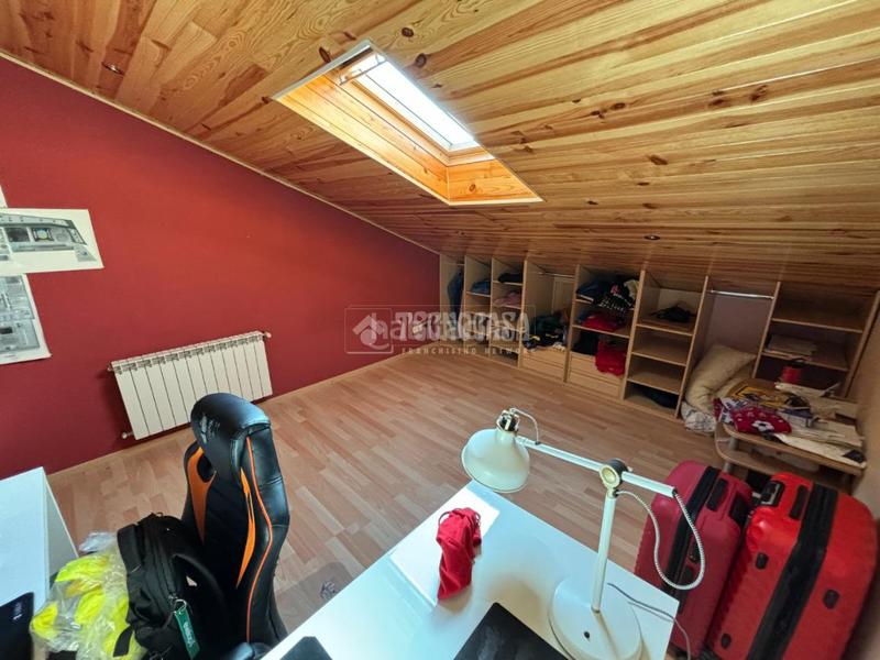 Foto 56e2bd01-3e43-431e-a566-0c5c43fa8d6e. Maison jumelée avec chauffage parking dans Meco pueblo Meco Foto 56e2bd01-3e43-431e-a566-0c5c43fa8d6e. Maison jumelée avec chauffage parking dans Meco pueblo Meco