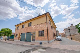 Rent Towny house in Miranda de Azán. Casa en alquiler en miranda de azán Rent Towny house in Miranda de Azán. Casa en alquiler en miranda de azán