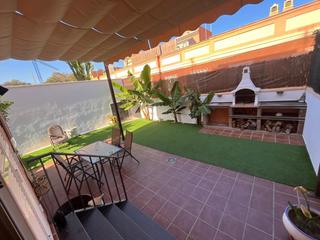 Lloguer Casa a Benajarafe - calle escribano 28. Vive junto al mar en este precioso adosado en benajarafe! Lloguer Casa a Benajarafe - calle escribano 28. Vive junto al mar en este precioso adosado en benajarafe!