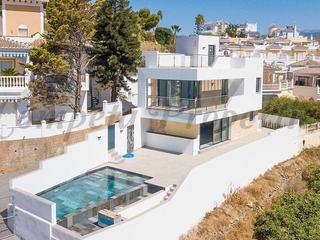 Semi detached house in Torrox Pueblo Semi detached house in Torrox Pueblo