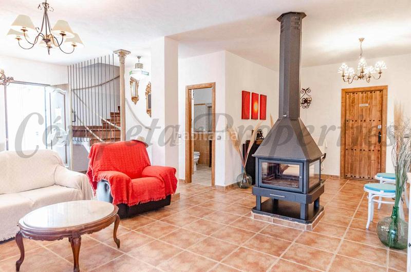 Foto e7fe4dff-499a-4fbc-b264-2b2fce97cb79. Chalet con parcheggio piscina in Torrox pueblo Torrox Foto e7fe4dff-499a-4fbc-b264-2b2fce97cb79. Chalet con parcheggio piscina in Torrox pueblo Torrox
