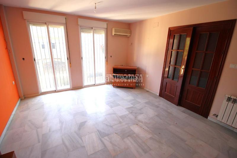 Foto 58e83866-8172-4094-9248-6e62ff31a854. Casa pareada casa en venta en las gabias en Residencial Triana - Barrio Alto Gabias (Las) Foto 58e83866-8172-4094-9248-6e62ff31a854. Casa pareada casa en venta en las gabias en Residencial Triana - Barrio Alto Gabias (Las)
