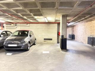 Parking coche en L´Antiga Esquerra de l´Eixample. Boxplaza de garaje en venta en barcelona Parking coche en L´Antiga Esquerra de l´Eixample. Boxplaza de garaje en venta en barcelona