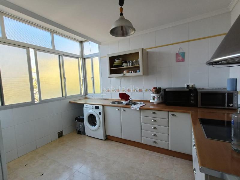 Foto ffae4342-da3f-4ca2-a03d-8d2d1520f437. Piso amplio y y luminoso piso listo para entrar a vivir. en Málaga Foto ffae4342-da3f-4ca2-a03d-8d2d1520f437. Piso amplio y y luminoso piso listo para entrar a vivir. en Málaga