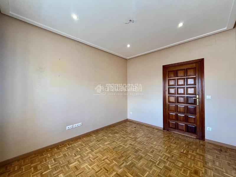 Foto 9e49d2e0-926d-4cfc-90f6-9d90fd972f83. Piso  en venta en Valdepeñas Foto 9e49d2e0-926d-4cfc-90f6-9d90fd972f83. Piso  en venta en Valdepeñas