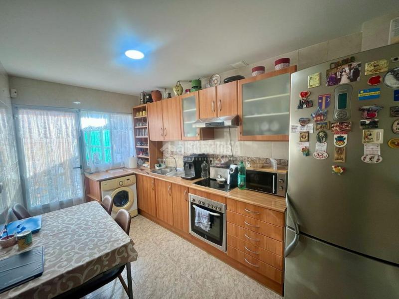 Foto d4007f89-f385-4f83-bf97-33fc7f2a6315. Casa pareada casa en venta en Valdepeñas Foto d4007f89-f385-4f83-bf97-33fc7f2a6315. Casa pareada casa en venta en Valdepeñas