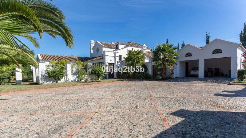 Foto 72c153d8-be05-456f-a790-b2521cba5be2. Chalet en Guadalmina Baja Marbella Foto 72c153d8-be05-456f-a790-b2521cba5be2. Chalet en Guadalmina Baja Marbella