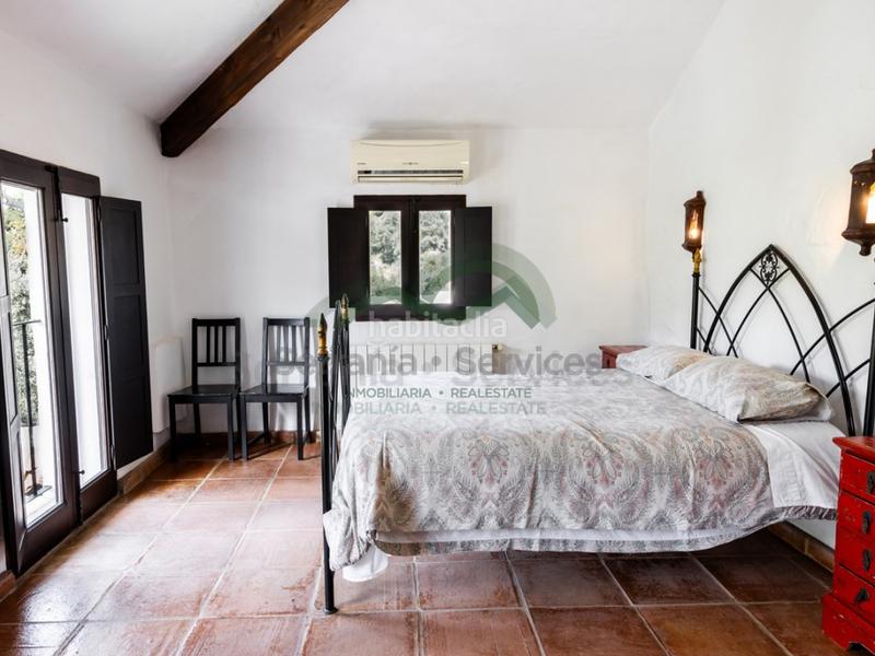 Foto abee3213-0f97-47a4-814e-1bc90c23072c. Masia a Grazalema Foto abee3213-0f97-47a4-814e-1bc90c23072c. Masia a Grazalema