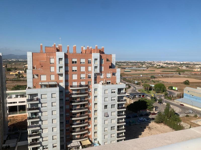 Foto 097ed10d-d316-40d1-9c3f-5680befef25b. Dúplex amb calefacció aparcament a L´Eixereta Burjassot Foto 097ed10d-d316-40d1-9c3f-5680befef25b. Dúplex amb calefacció aparcament a L´Eixereta Burjassot