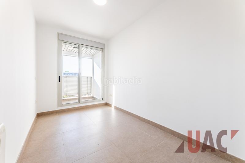 Foto 68374584-3f27-4cfc-aaf6-fafc2d6c3ad4. Dúplex amb calefacció aparcament a L´Eixereta Burjassot Foto 68374584-3f27-4cfc-aaf6-fafc2d6c3ad4. Dúplex amb calefacció aparcament a L´Eixereta Burjassot