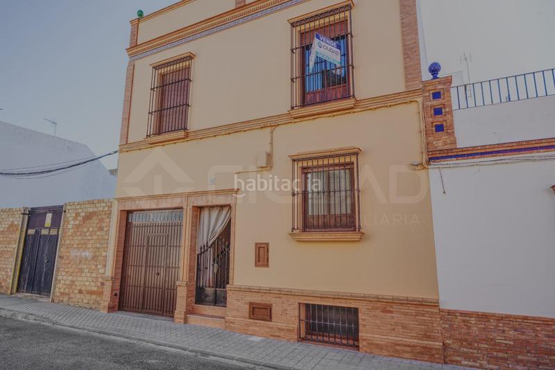Foto 33d6e3f5-9624-43e0-9779-4244c81e1184. Casa amb aparcament a Mairena del Alcor Foto 33d6e3f5-9624-43e0-9779-4244c81e1184. Casa amb aparcament a Mairena del Alcor