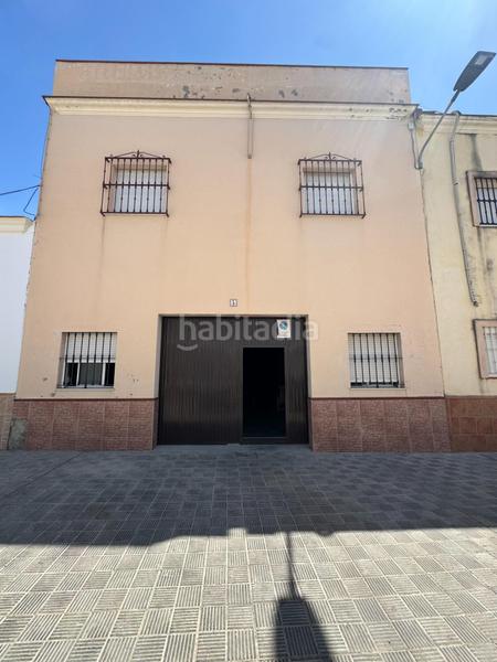 Foto e1f95e59-80c0-45bb-ba0c-8e7e44de66b1. Casa  con cochera en Estación - La Fontanilla - El Tinte Utrera Foto e1f95e59-80c0-45bb-ba0c-8e7e44de66b1. Casa  con cochera en Estación - La Fontanilla - El Tinte Utrera