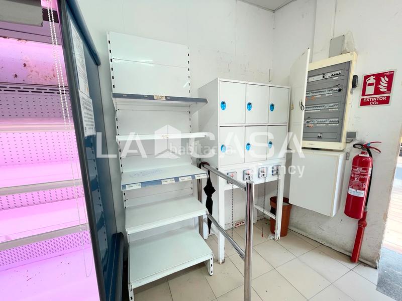 Foto 631b7b18-4260-4a32-a158-efd280e82422. Local comercial a La Salut Badalona Foto 631b7b18-4260-4a32-a158-efd280e82422. Local comercial a La Salut Badalona